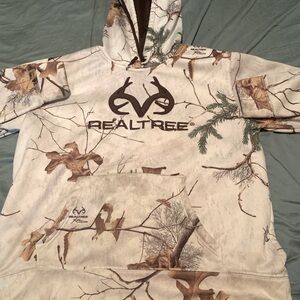 Ladies RealTree hoodie